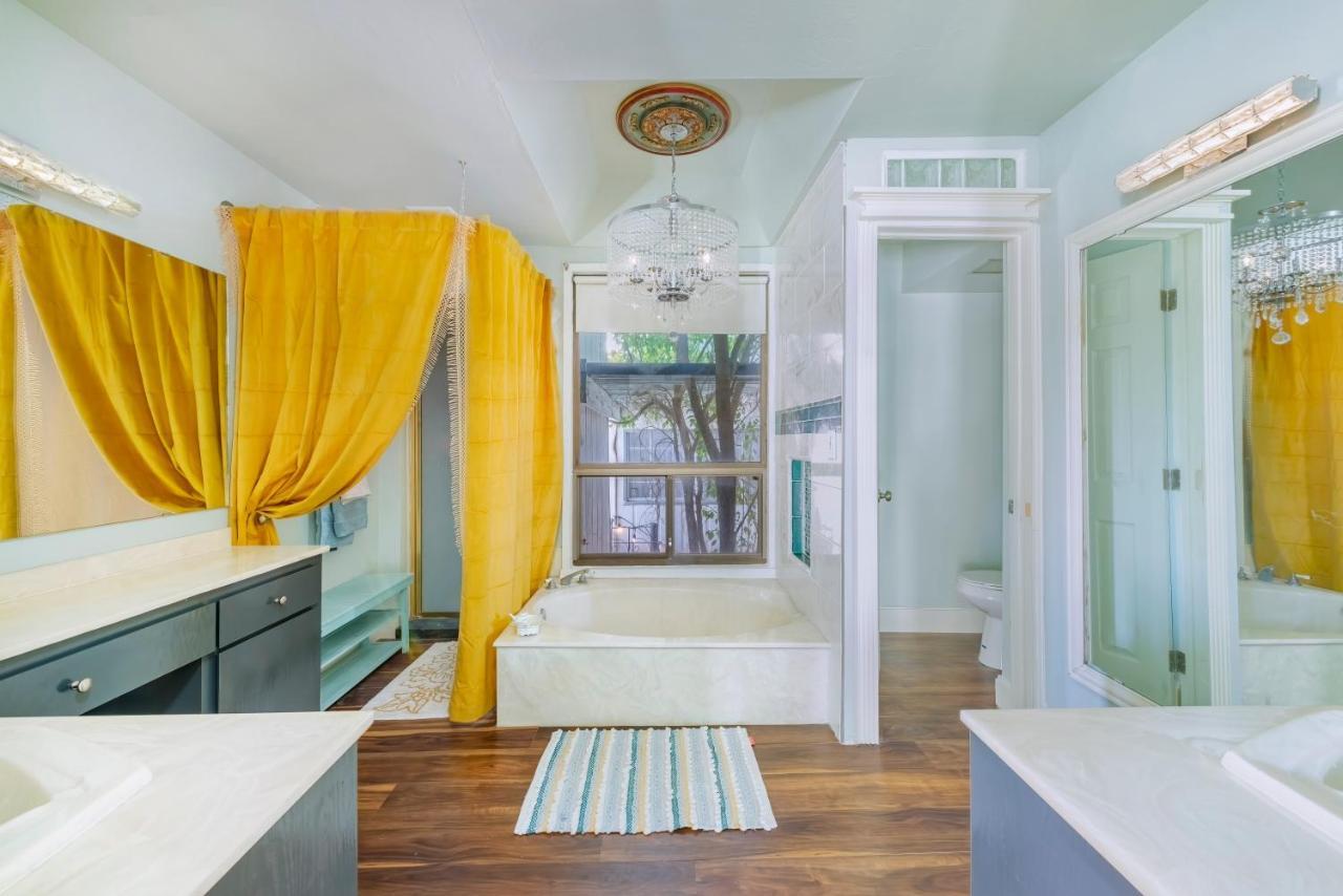 Smart Solution - Individual Private Bed-Pods In Gorgeous Shared Space - Women Only Dorm In Room 5 - Coed House - Full-Sized Mattresses In Individual Pods - With Built-In Private Storage - Gorgeous Shared Room - Affordable Luxury - Sparrow House Феникс Экстерьер фото
